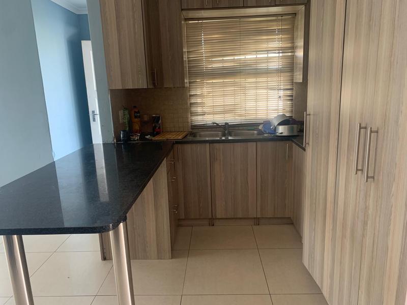 3 Bedroom Property for Sale in Silwood Heights Western Cape